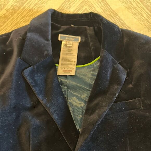 Jacadi Boys Navy Velvet Blazer – Size 10A, Perfect for Special Occasions - Picture 3 of 6